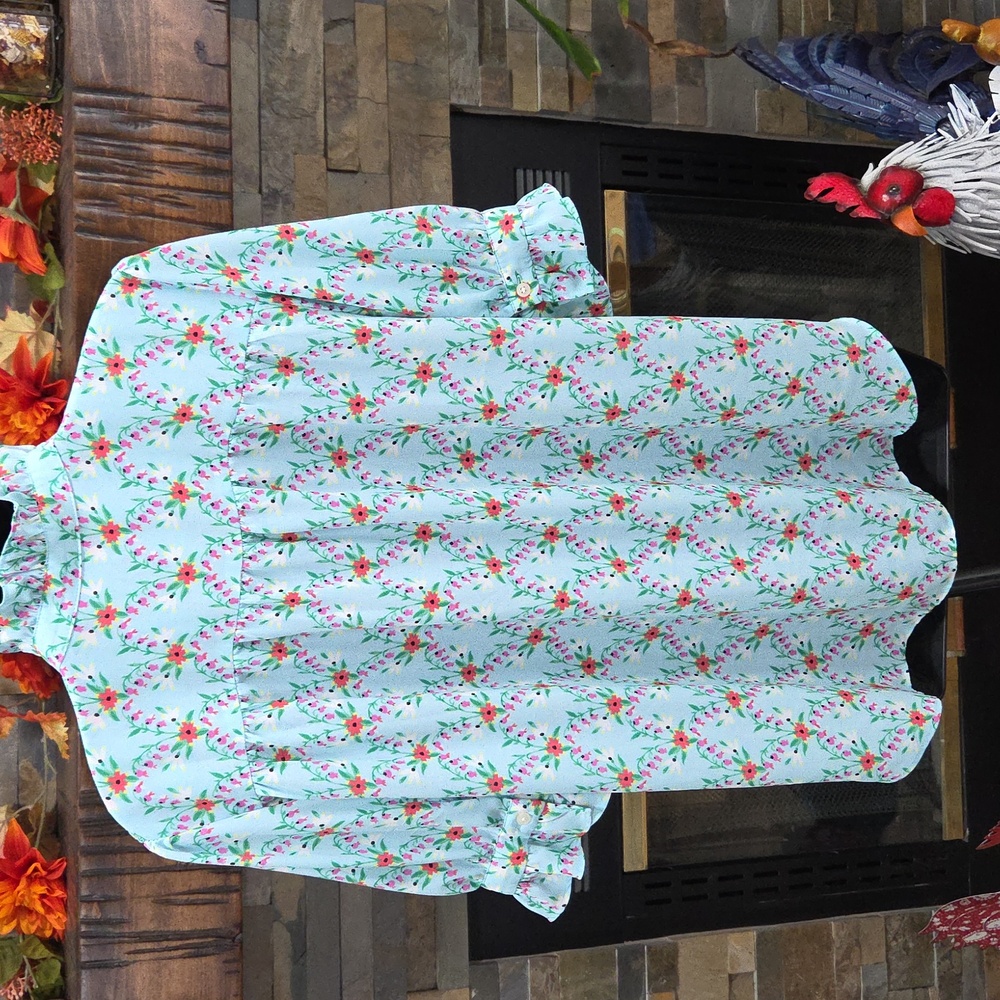 ANN TAYLOR RUFFLE BUTTON TOP - Picture 6 of 11